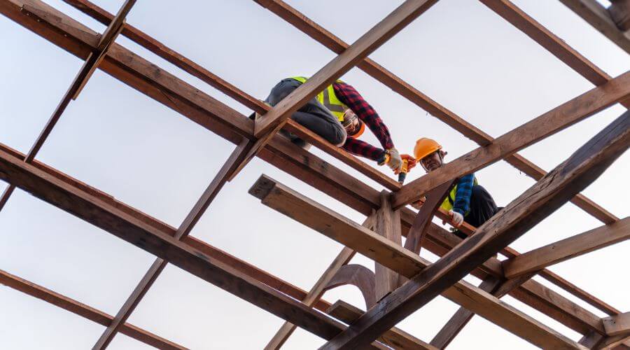 Professional gutter cleaning services in Powell, MO